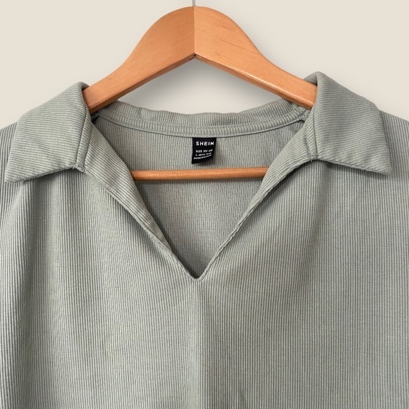 SHEIN Collared Crop Top - Picture 4 of 7